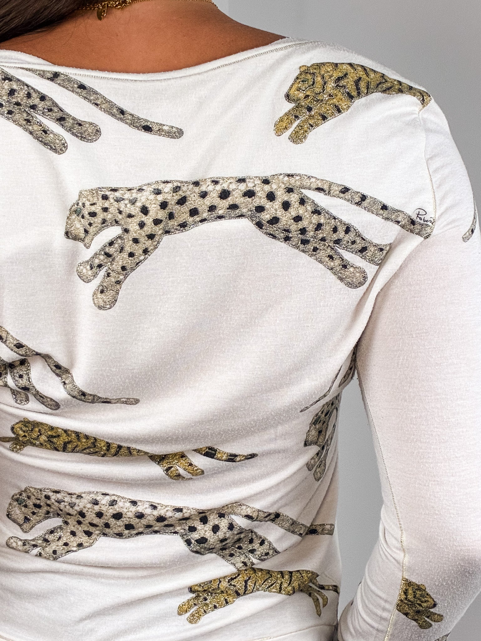 Roberto Cavalli 2000s White Metallic Leopard Print Long Sleeve Top - M/L