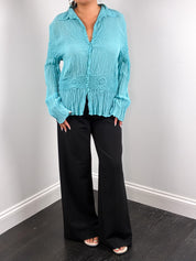 Multiples Créateur 2000s Turquoise Crinkle Smocked Blouse - M-XL
