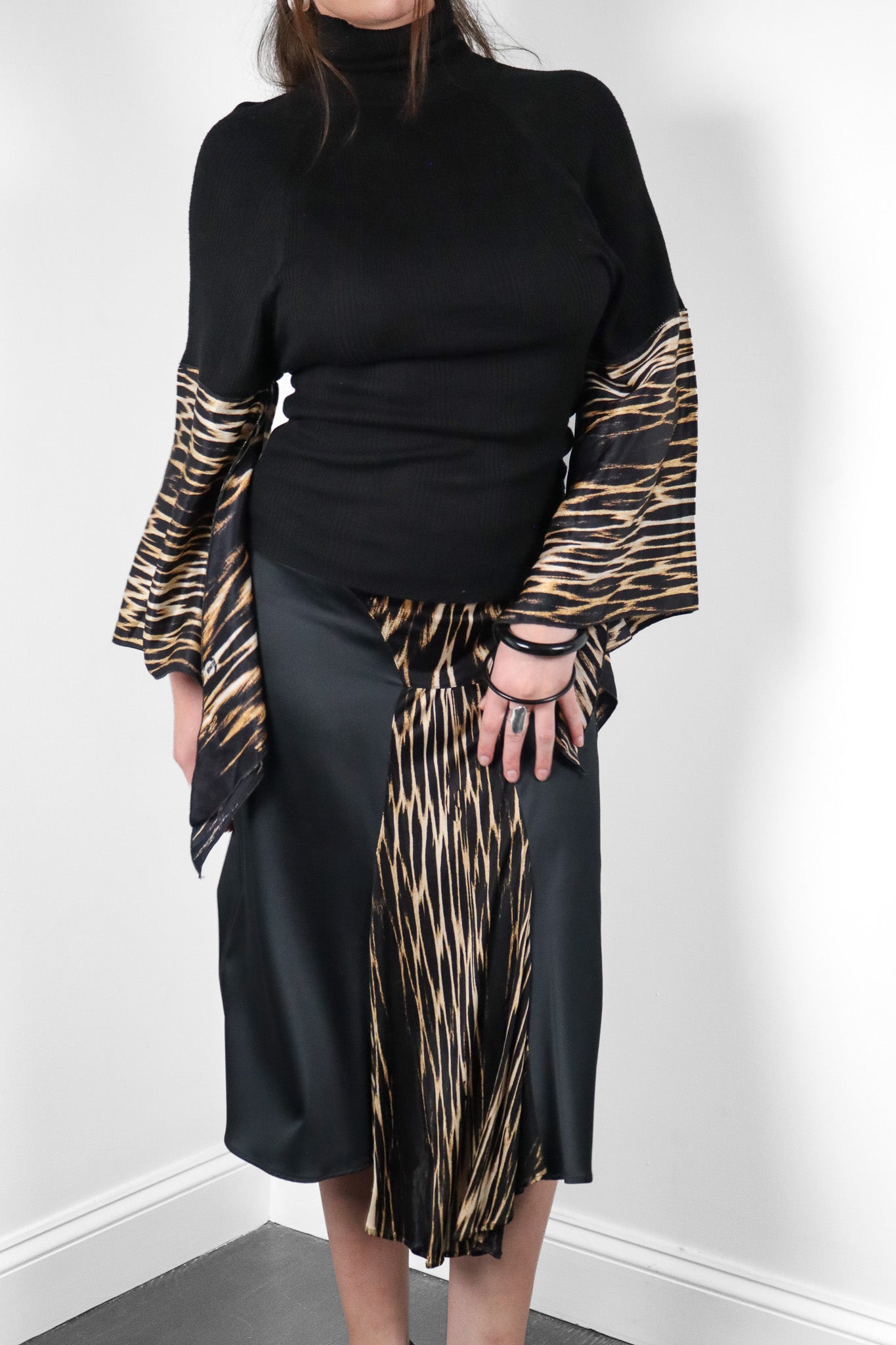 Just Cavalli 2000s Black Knit & Tiger Print Silk Bell Sleeve Top & Midi Skirt Set - M/L