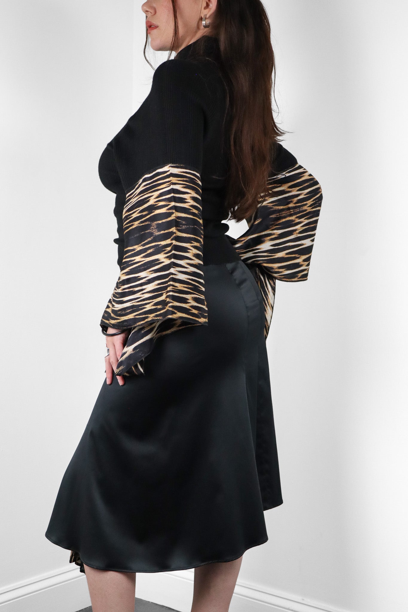 Just Cavalli 2000s Black Knit & Tiger Print Silk Bell Sleeve Top & Midi Skirt Set - M/L
