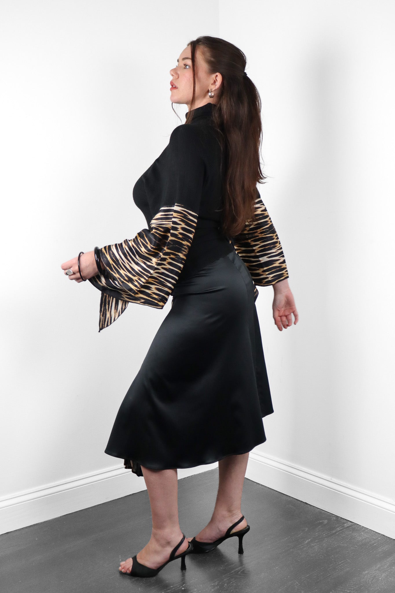 Just Cavalli 2000s Black Knit & Tiger Print Silk Bell Sleeve Top & Midi Skirt Set - M/L
