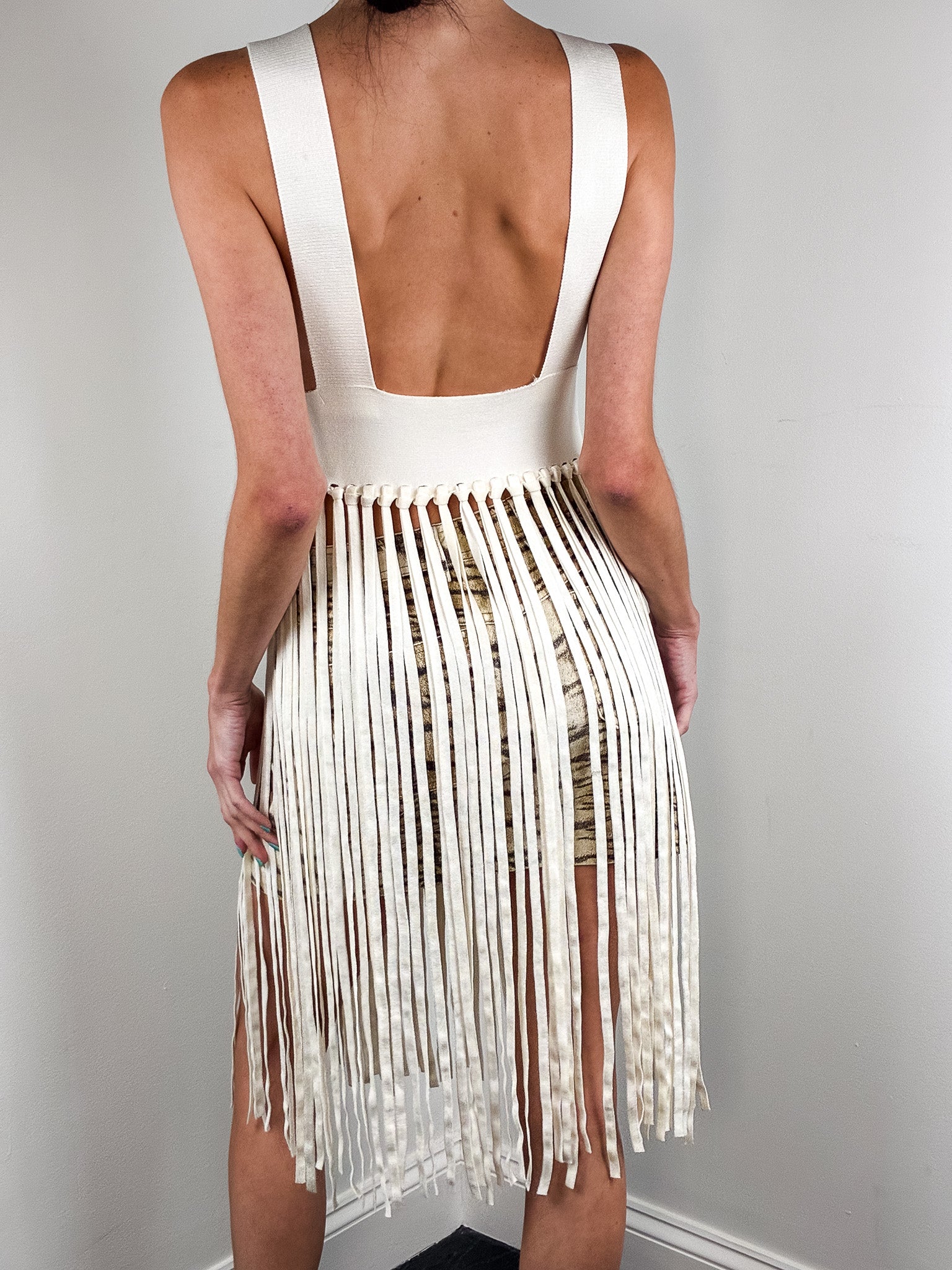 Philosophy di Lorenzo Serafini Cream Knit Macramé Fringe Open Back Top - XS/S
