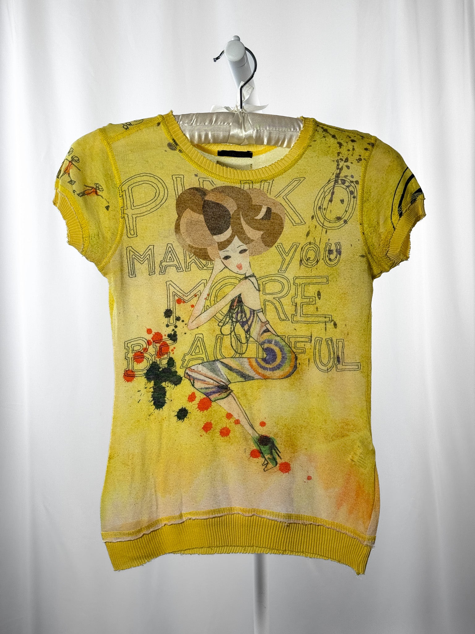 Pinko 2000s Yellow Illustrated Girl Print Cotton Cashmere Tee - S