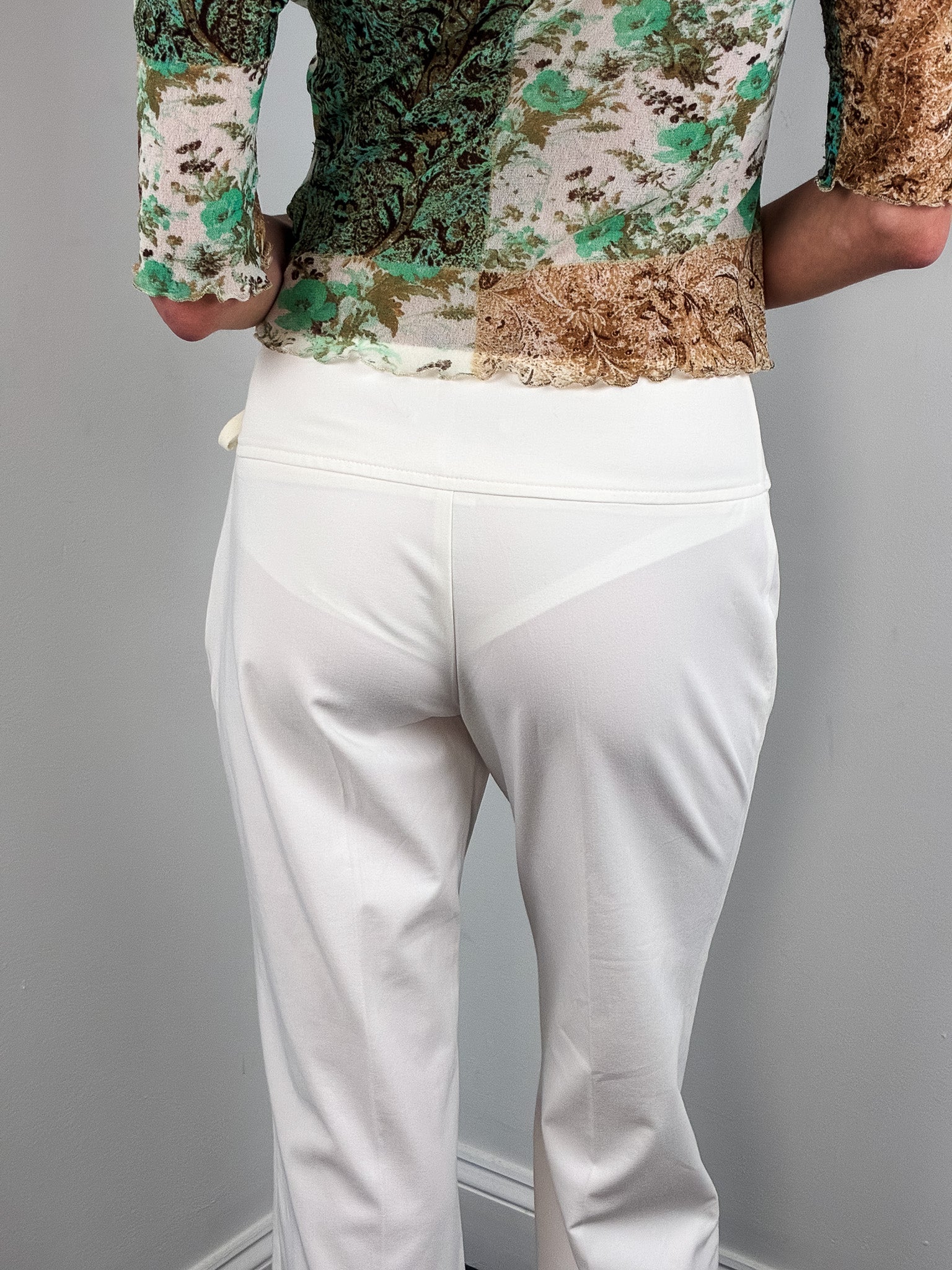 Xanaka 2000s Cream Low Rise Fold Over Waist Flare Trousers - S/M