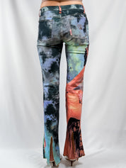Voyage Passion 2000s Romantic Embrace Print Flare Jeans - S/M