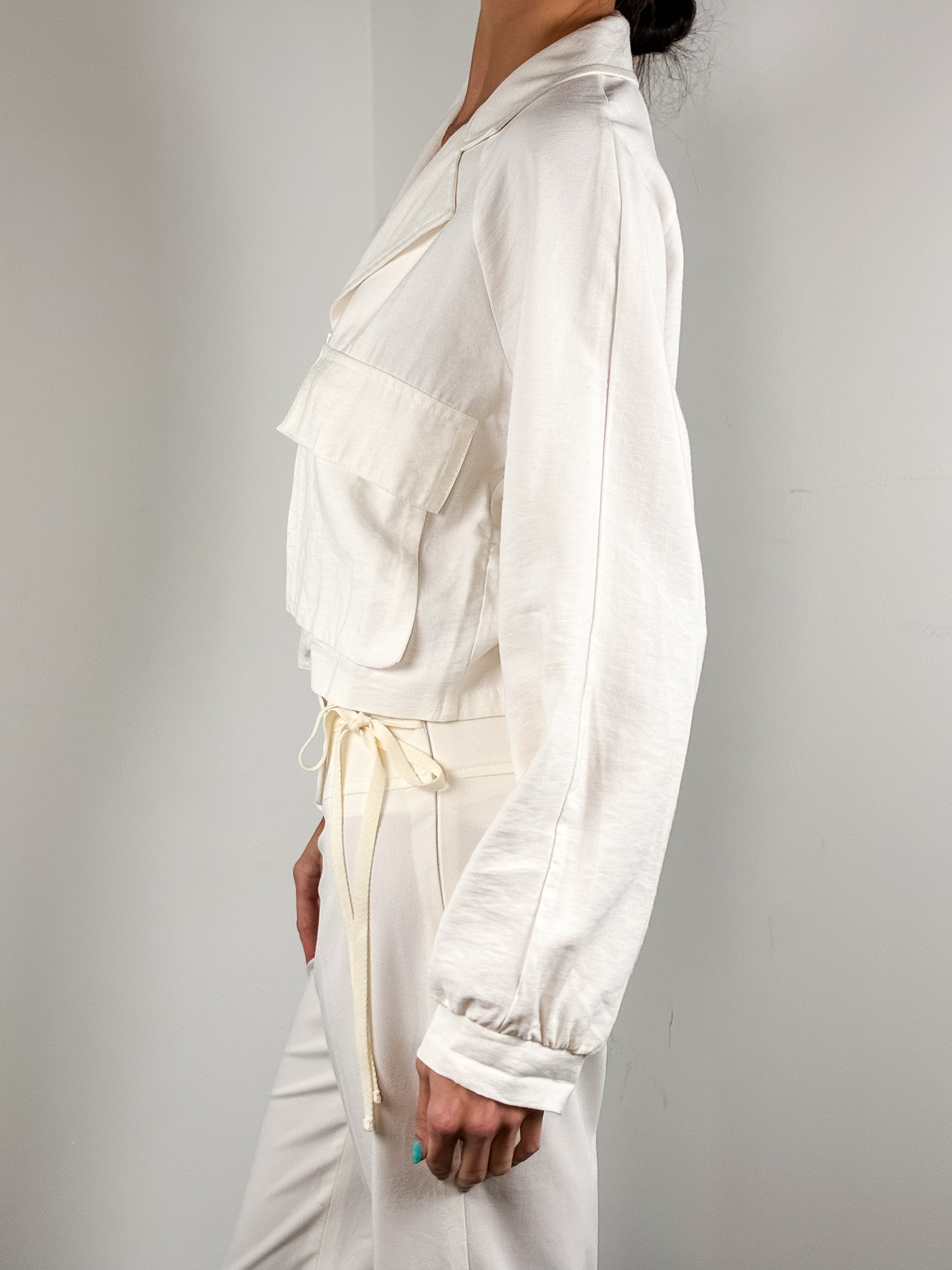 Rinascimento 2000s Cream Cropped Zip Utility Jacket - L/XL