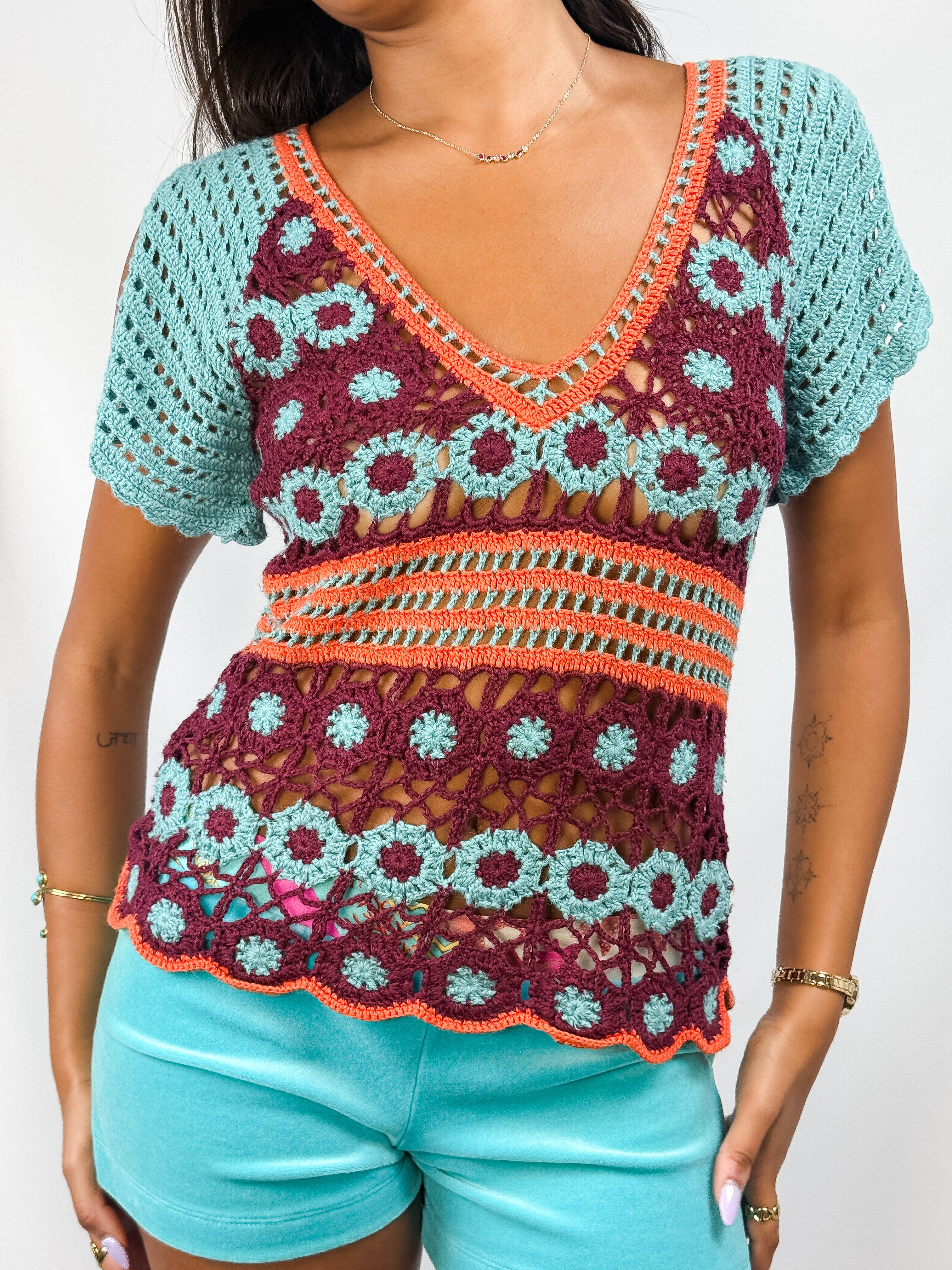 Moda International 2000s Multicolor Crochet Floral Top - XS/S