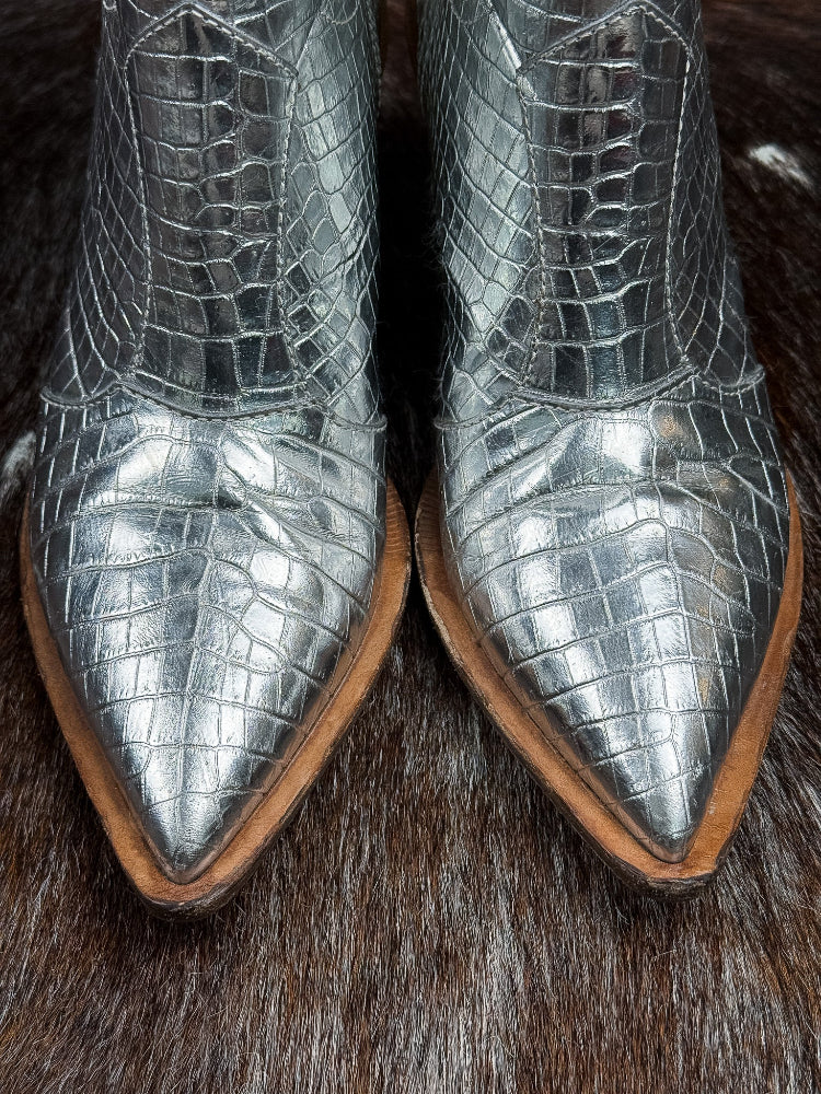Fendi Fall 2018 Limited Edition Silver Cowboy Boots