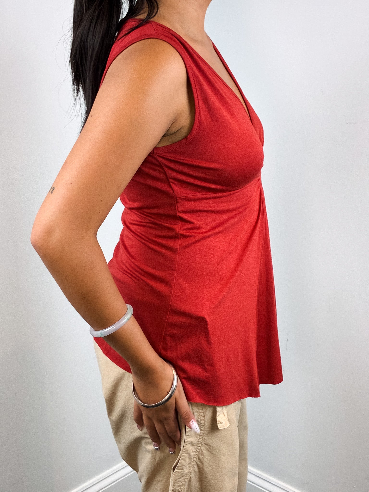 An'ge 2000s Rust Red Plunge Neck Beaded Jersey Tank - M-L