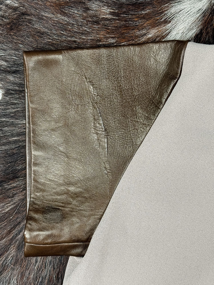 Italian 2000s Mother of Pearl Taupe Top