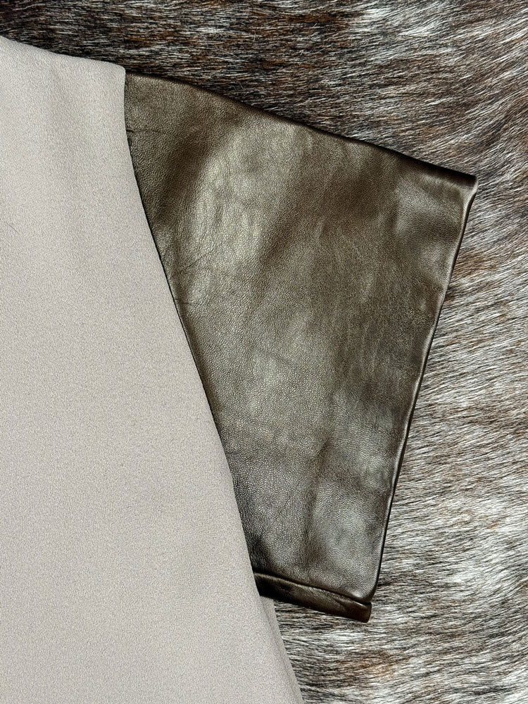 Italian 2000s Mother of Pearl Taupe Top