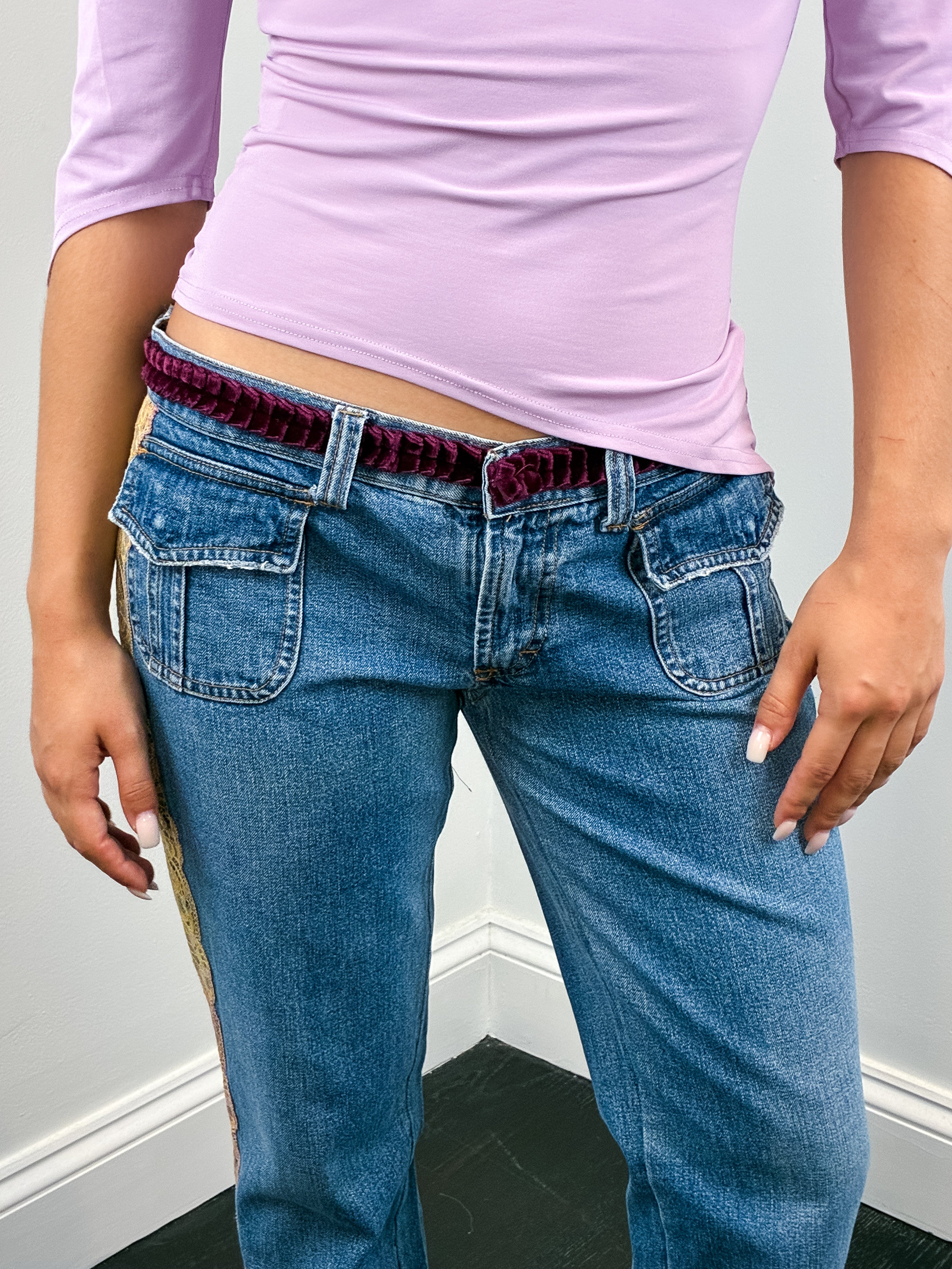 D&G Dolce & Gabbana 2000s Velvet Waistband Ombré Lace Trim Jeans - W28