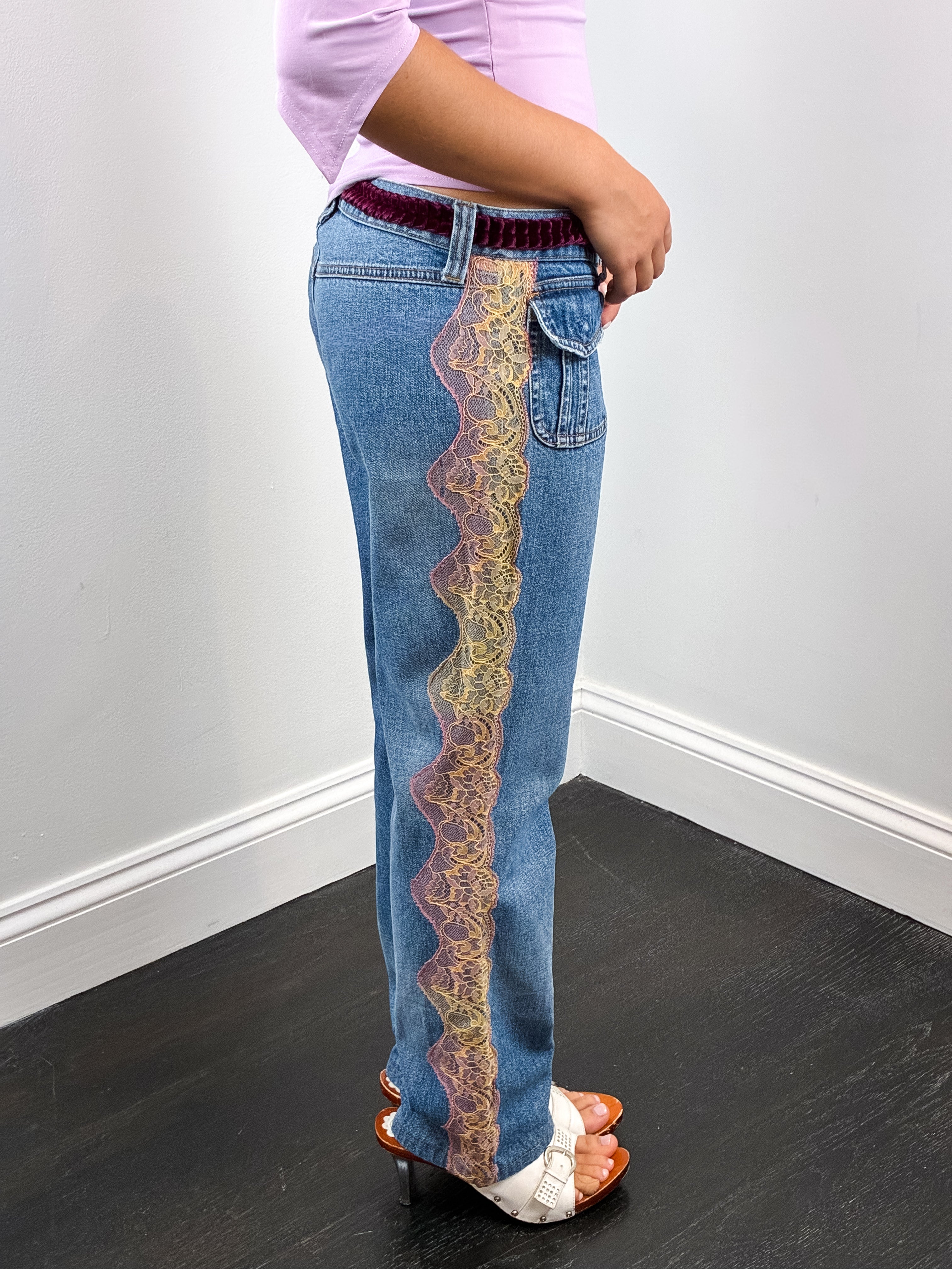 D&G Dolce & Gabbana 2000s Velvet Waistband Ombré Lace Trim Jeans - W28