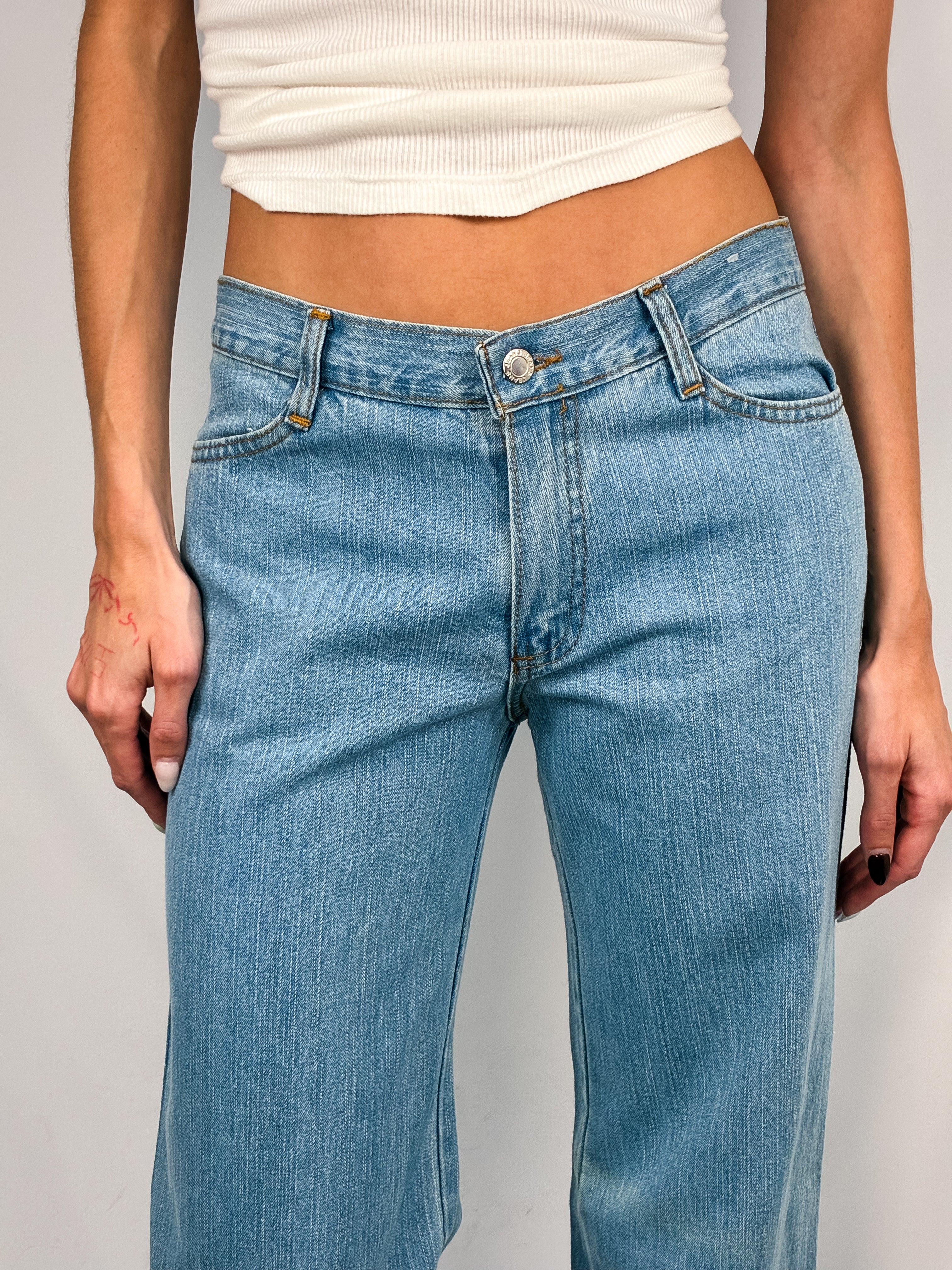 Morris Jeans Division 2000s Light Wash Wide Leg Jeans - W30