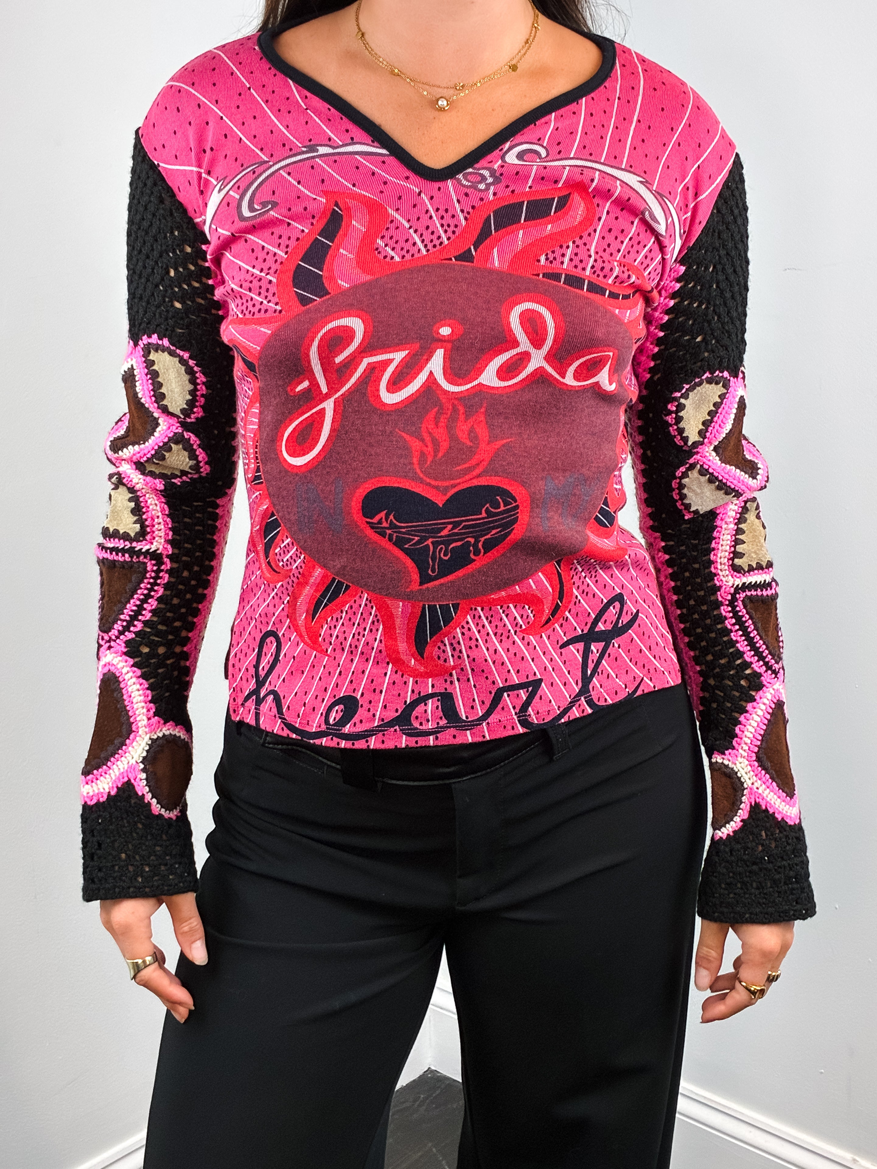 Custo Barcelona 2000s Frida Heart Lion Print Crochet-Sleeve Top - S-L