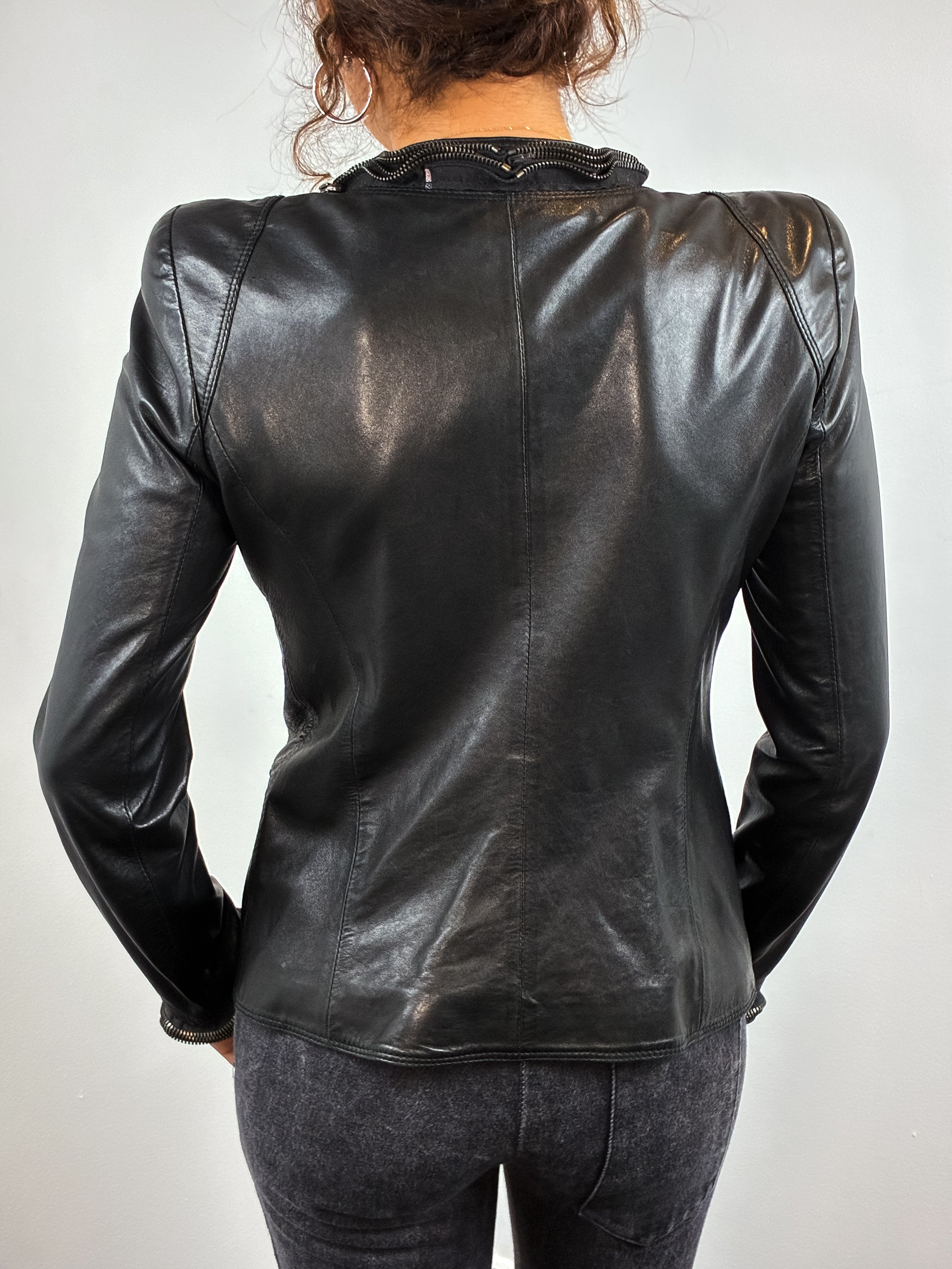 Benedetta Novi 2000s Black Leather Ruffle Zip Jacket - XS/S