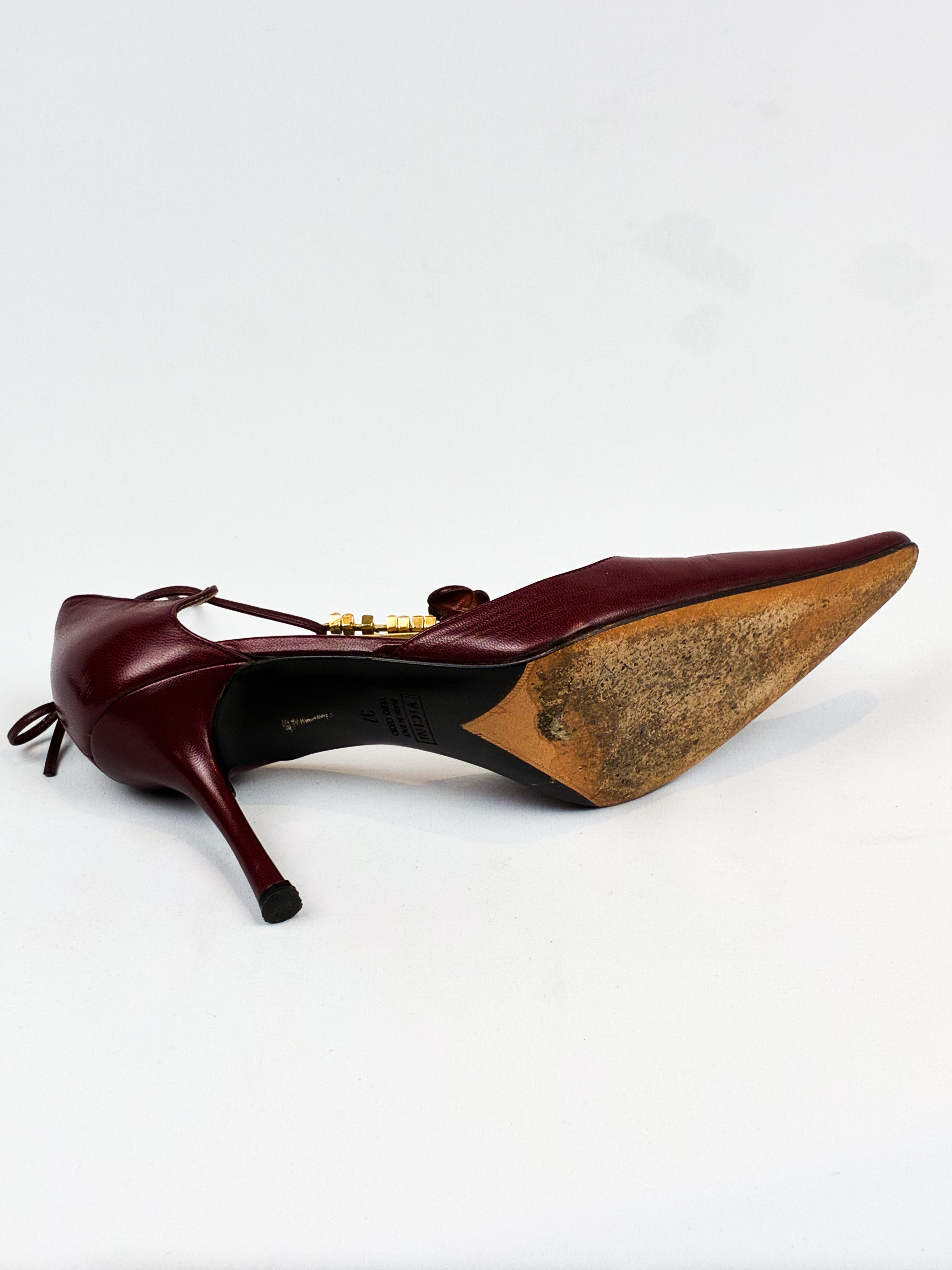 Vicini per Valeriano 2000s Burgundy Pearl-Trim Pointed Pumps - EU 37 / US 7