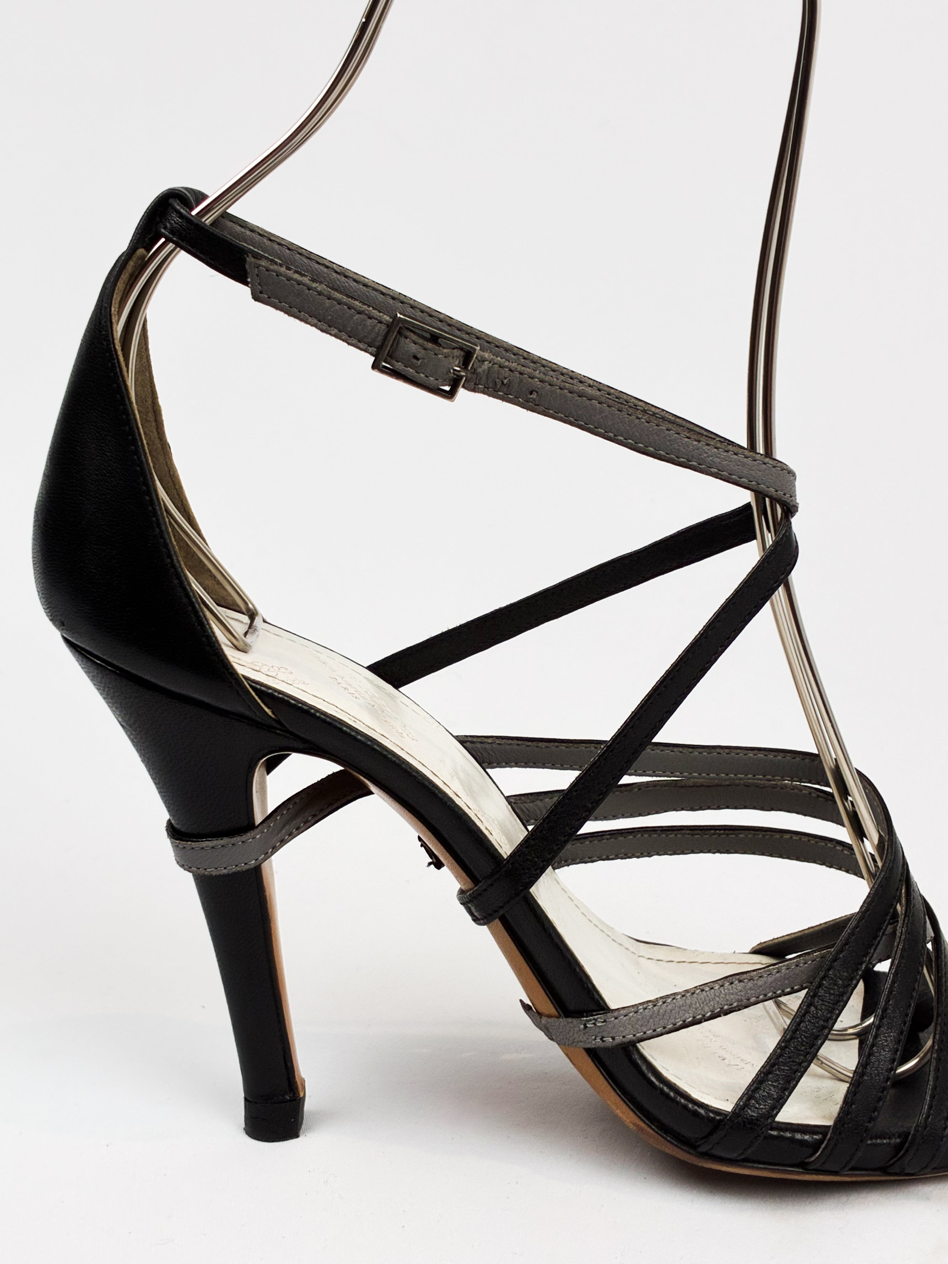Maison Martin Margiela Ligne 22 Black & Grey Strappy Sandals - EU 36
