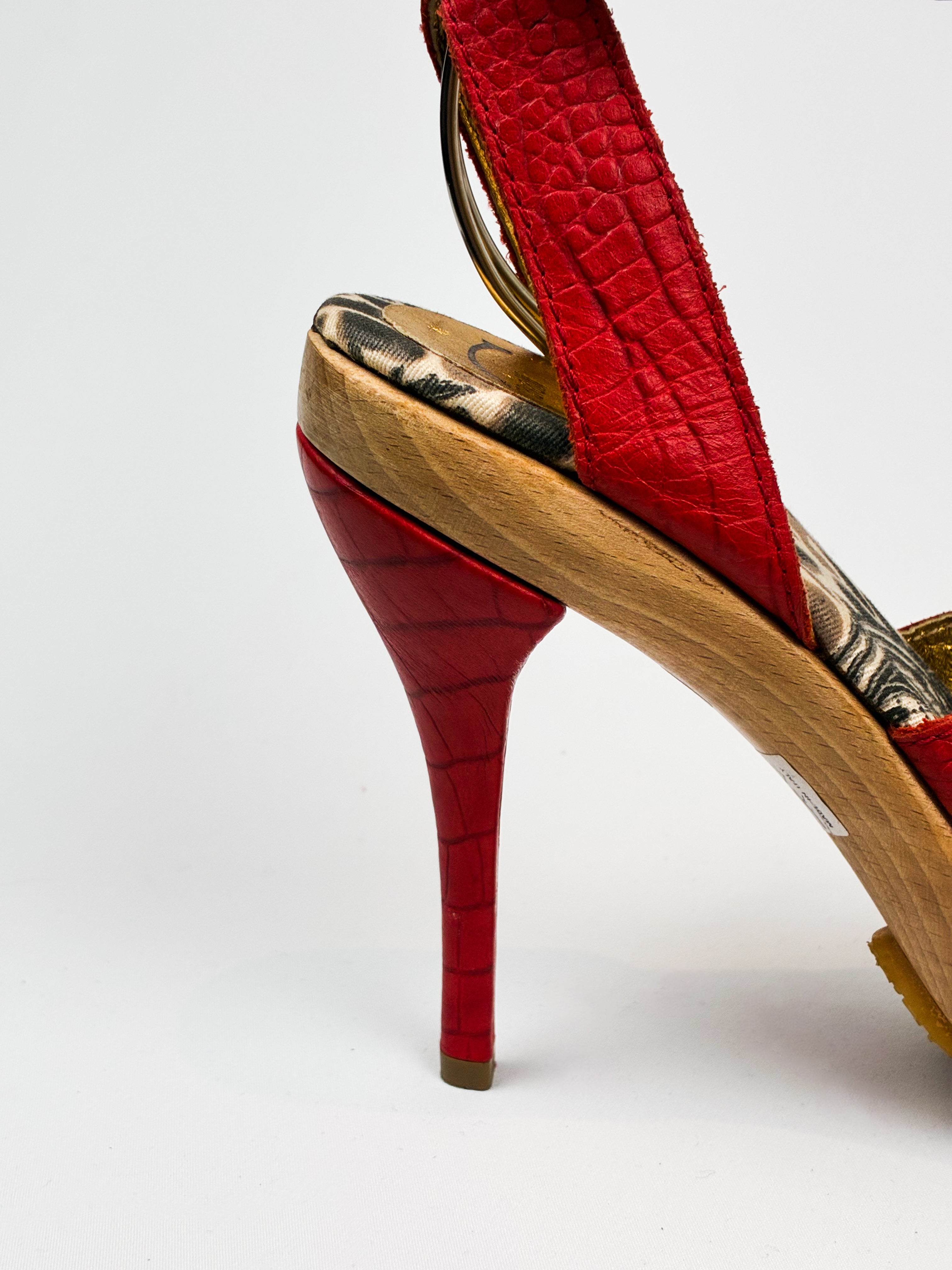 Just Cavalli 2000s Red Croc-Embossed Platform Sandals - EU 36