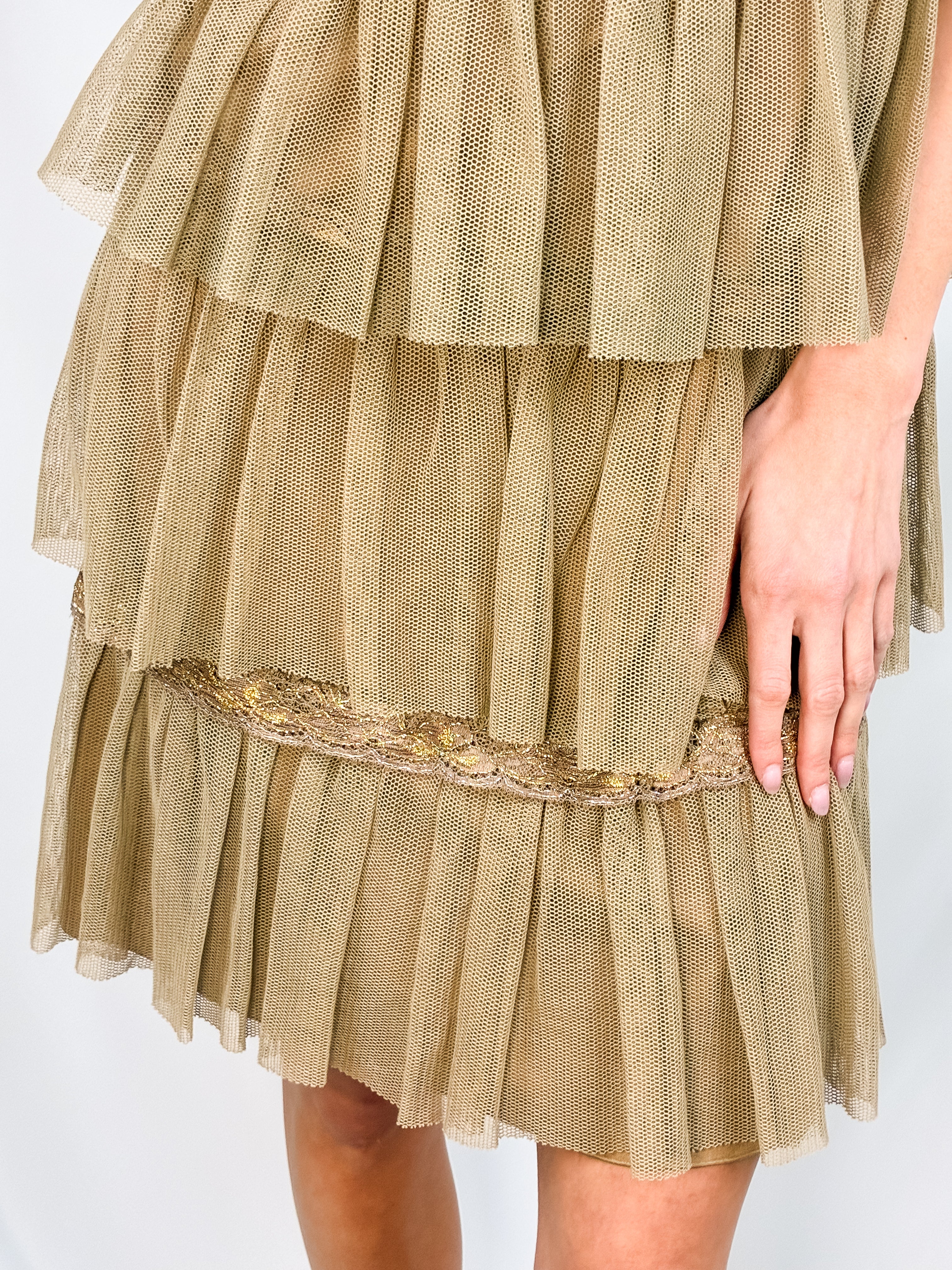 Philosophy di Alberta Ferretti Taupe Tiered Dress - S