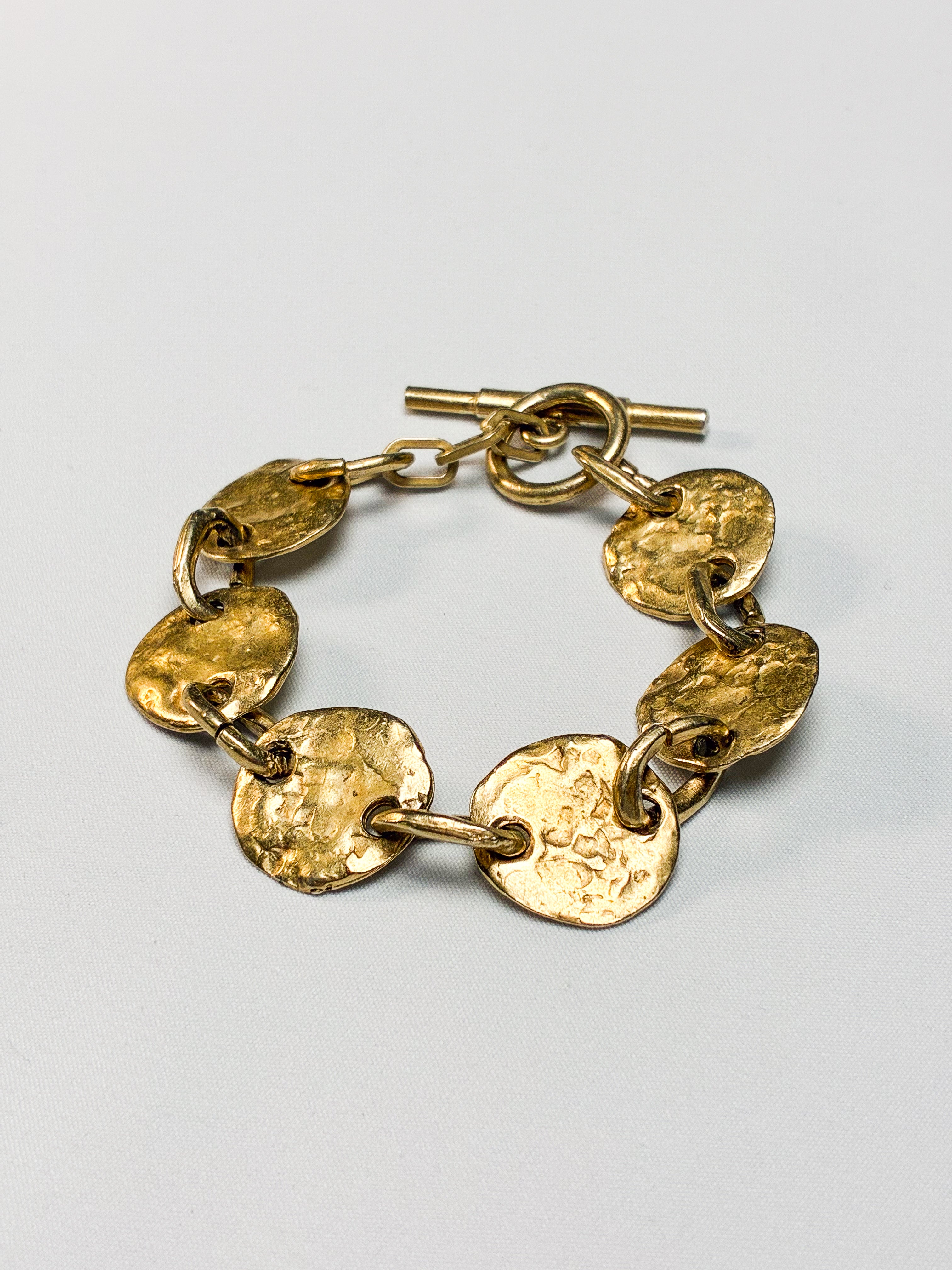 Biche de Bere 1990s Gold-Tone Hammered Disc Link Bracelet