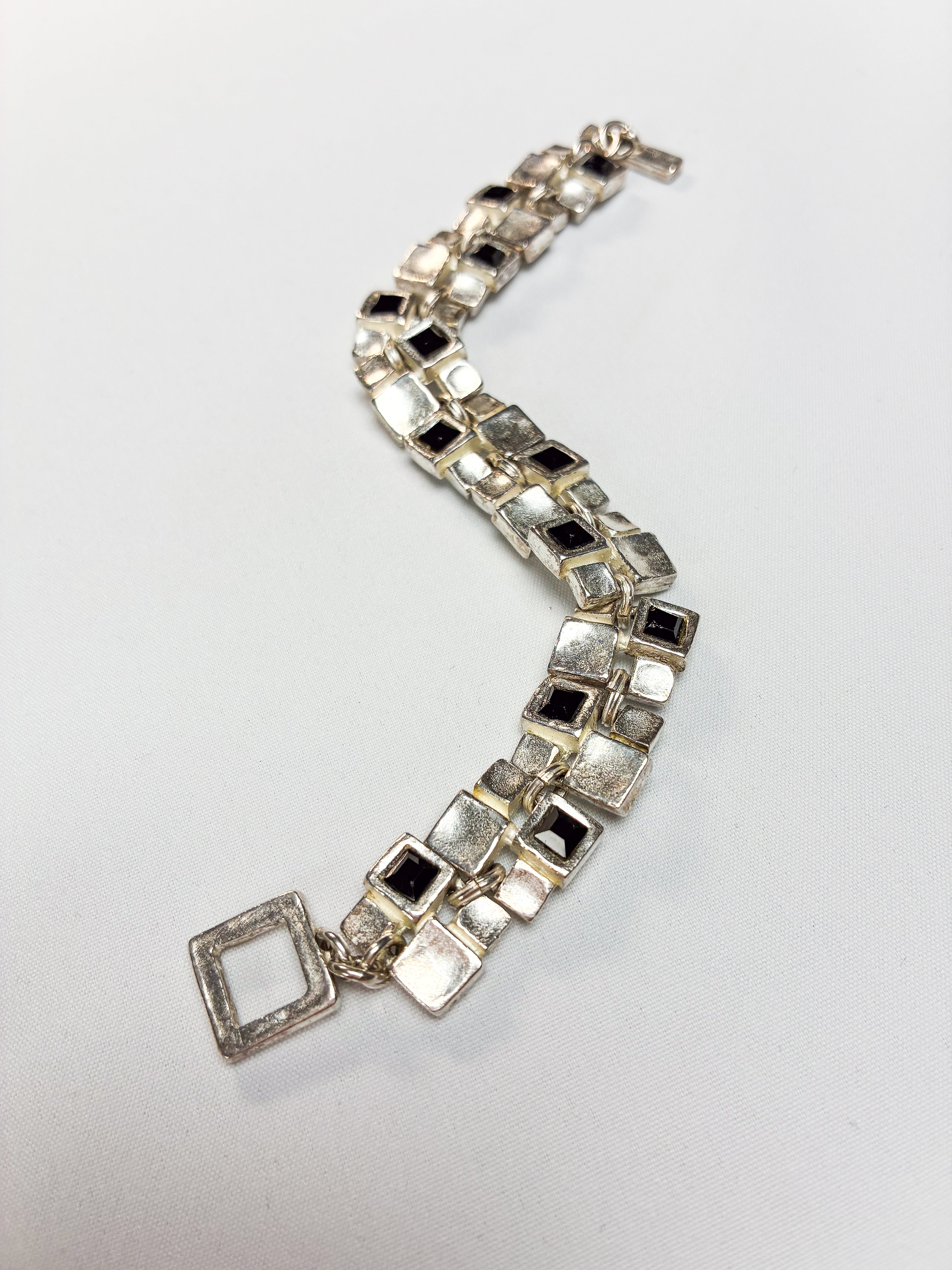 Il Etait Une Fois 1990s Silver-Tone Square Link Black Crystal Bracelet