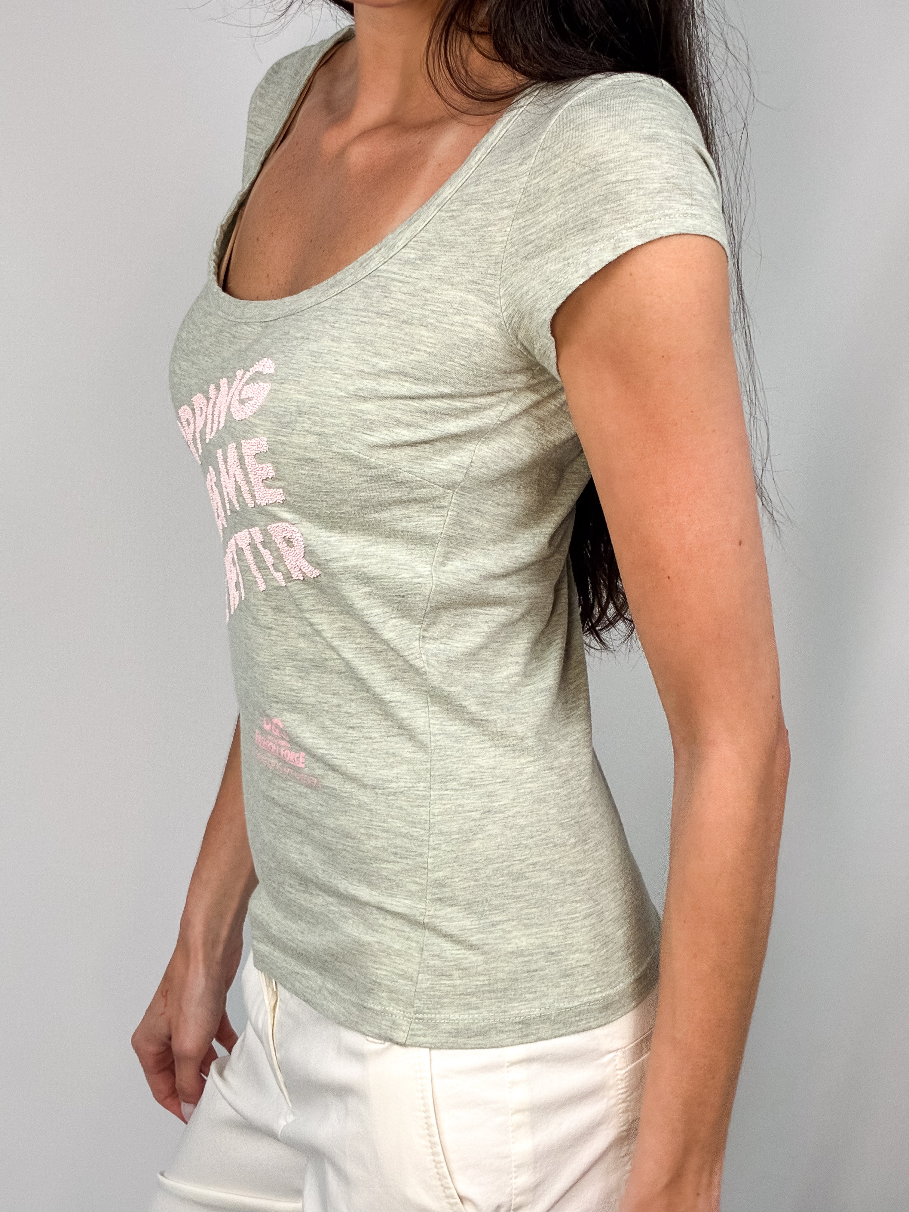 D&G Dolce & Gabbana 2000s Grey "Shopping Makes Me Feel Better" Graphic Tee - S/M