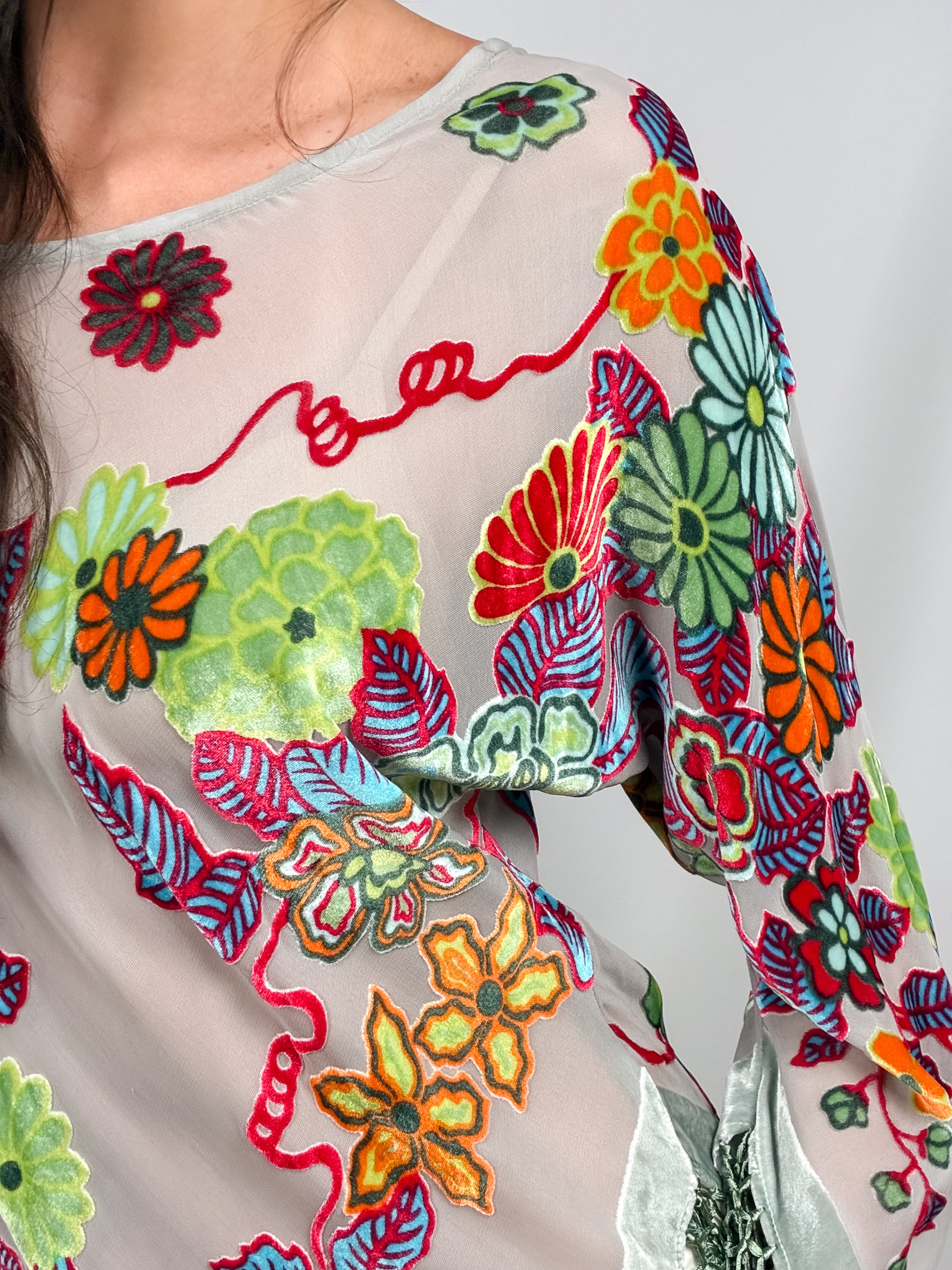 Aris. A 2000s Floral Velvet Burnout Fringe Poncho - OS