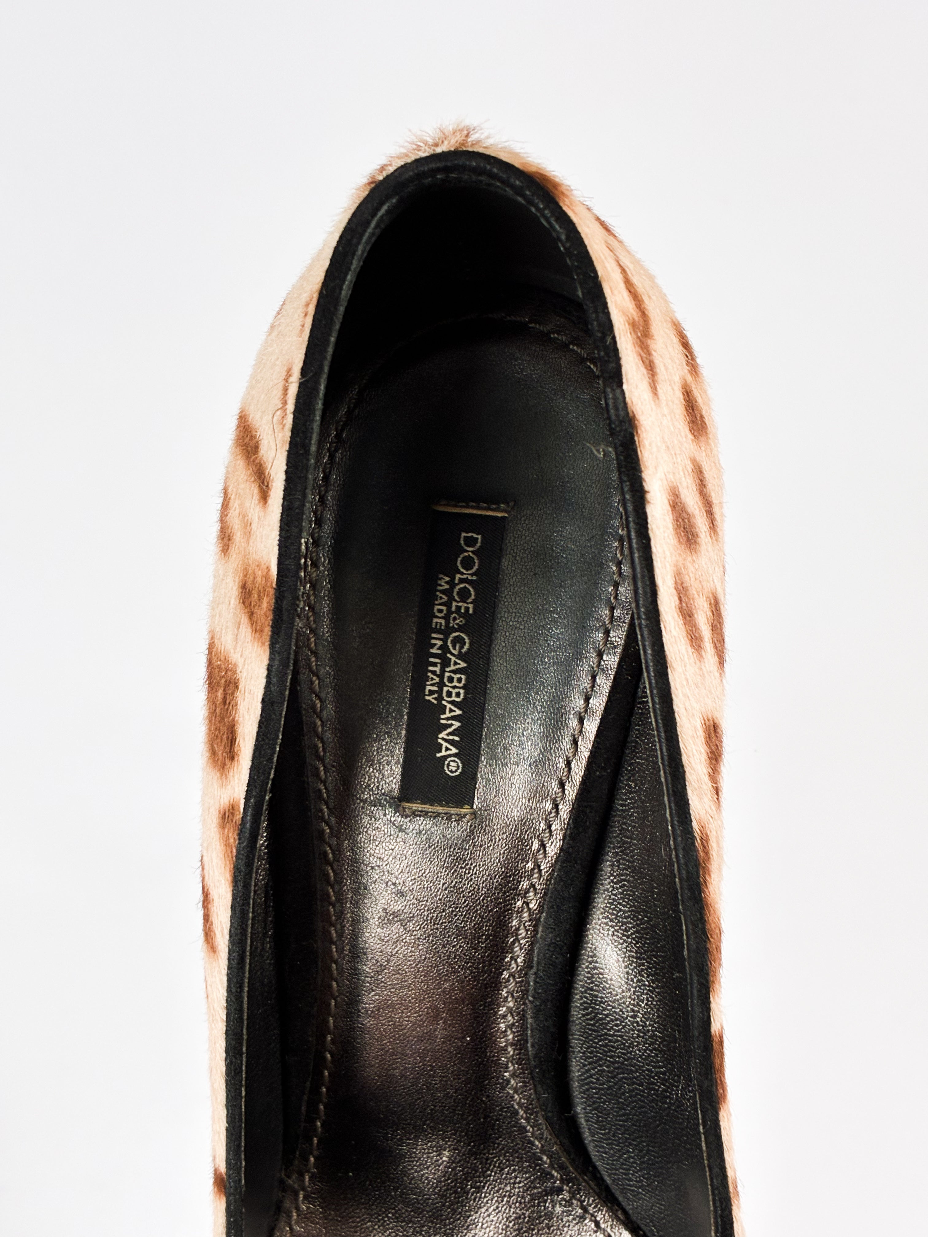 Dolce & Gabbana 2000s Leopard Calf Hair Pointed Toe Pumps - EU 38.5 / US 8