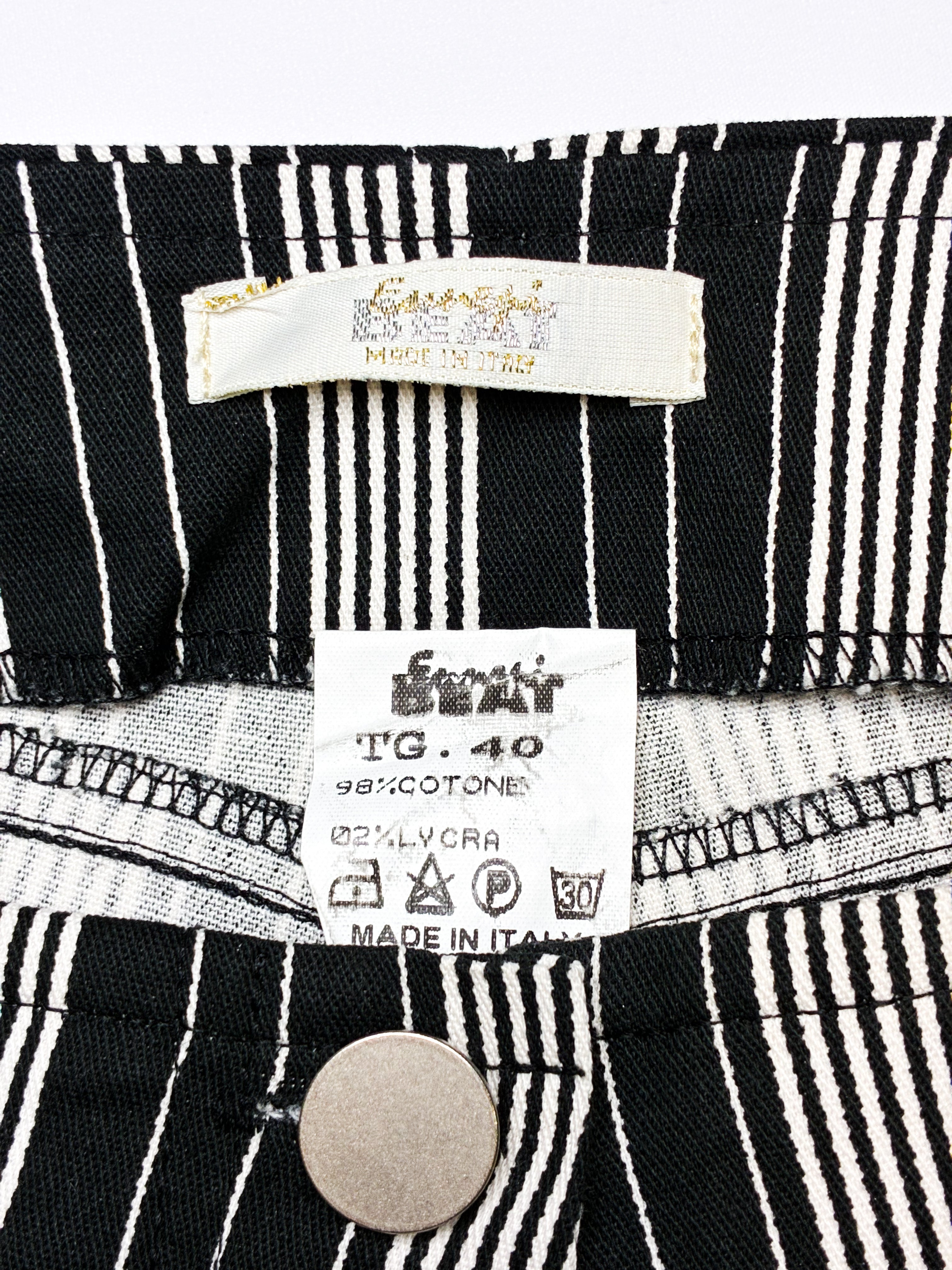 2000s Black and Cream Striped Low-Rise Flare Pants - W25