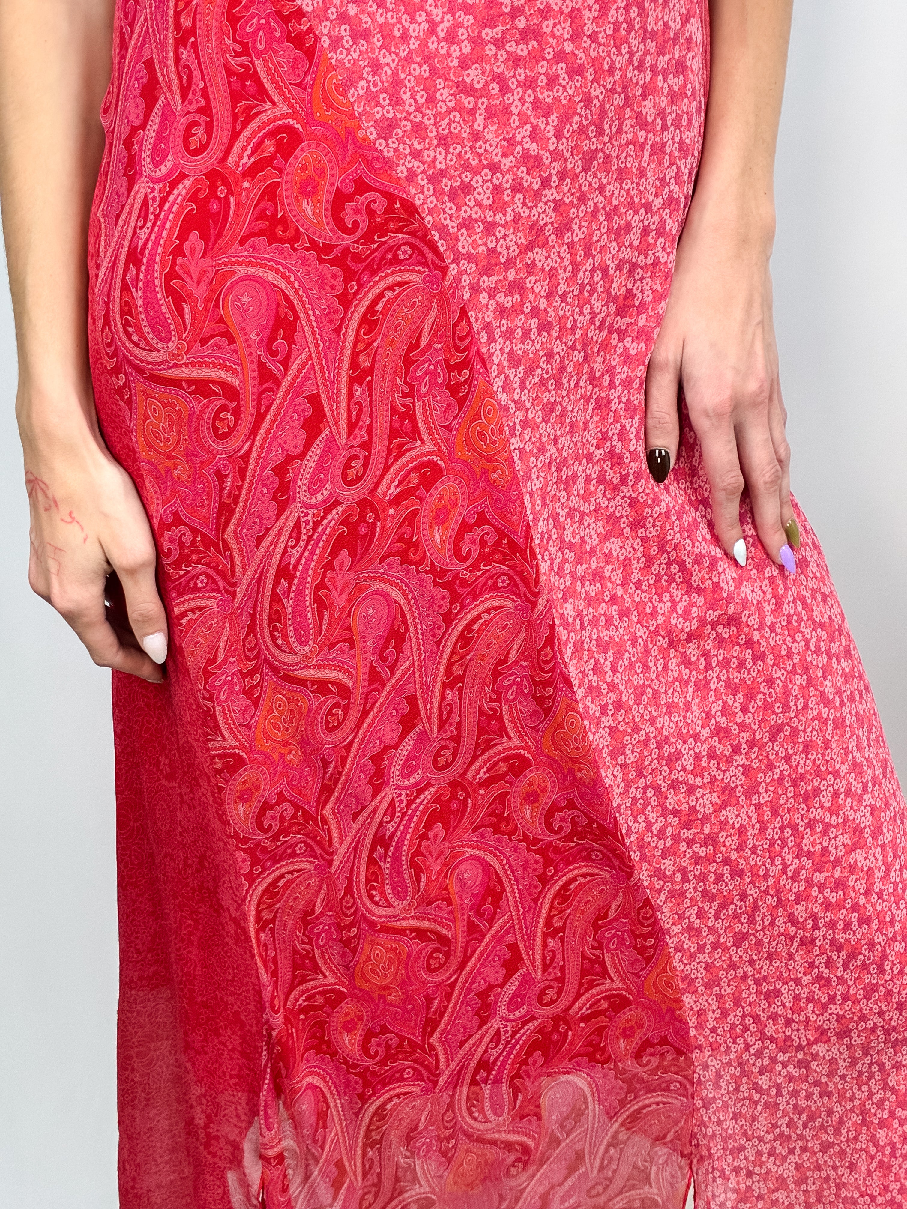 2000s Coral Paisley Silk Maxi Slip Dress - M/L