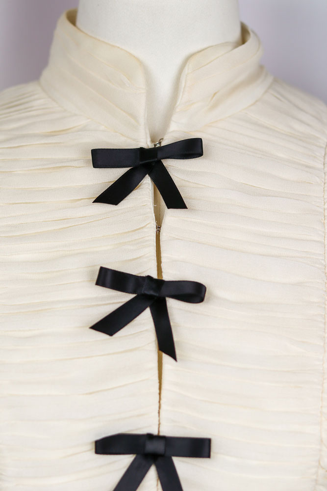 Luisa Spagnoli Pura Seta Cream Ruched Silk Jacket with Black Bow Closures