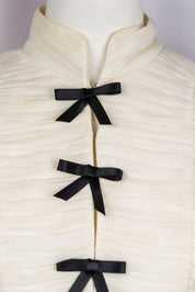 Luisa Spagnoli Pura Seta Cream Ruched Silk Jacket with Black Bow Closures