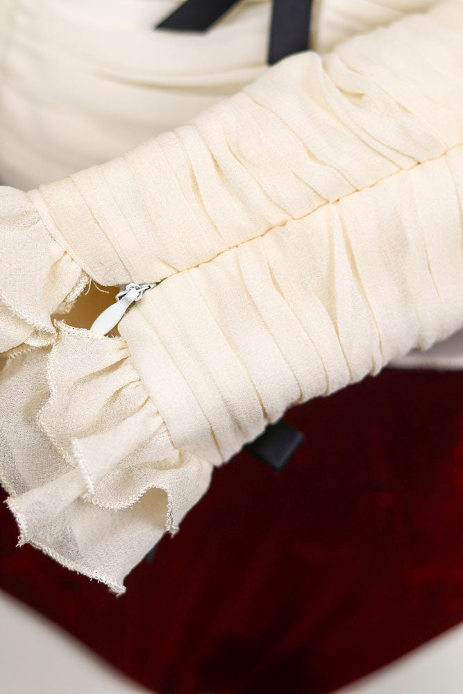 Luisa Spagnoli Pura Seta Cream Ruched Silk Jacket with Black Bow Closures