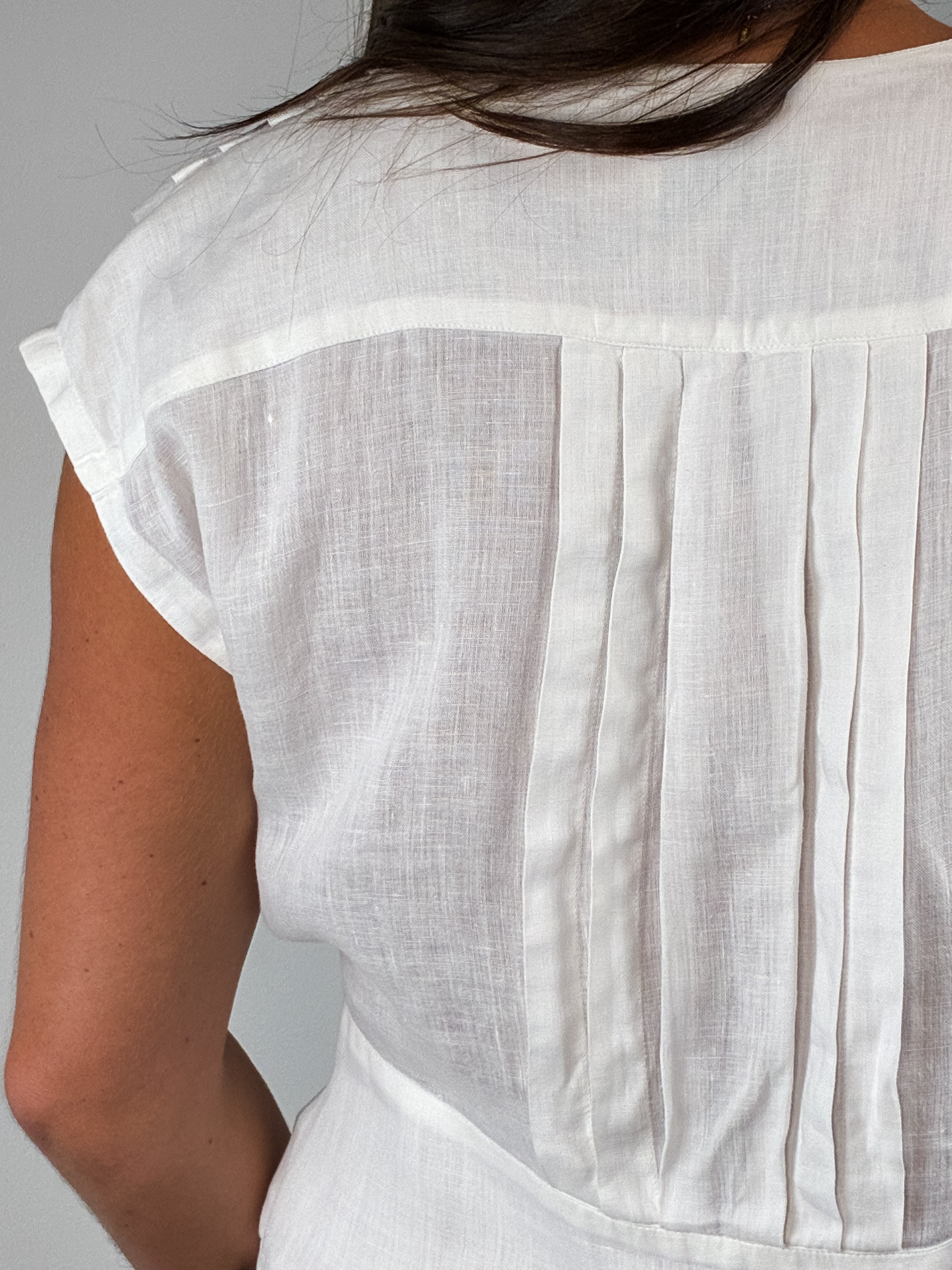 Pennyblack 1990s White Pintucked Linen Wrap Blouse - M