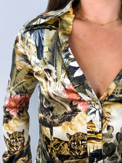 Class Roberto Cavalli 2000s Gold Jungle Print Silk Button-Up Shirt - S/M