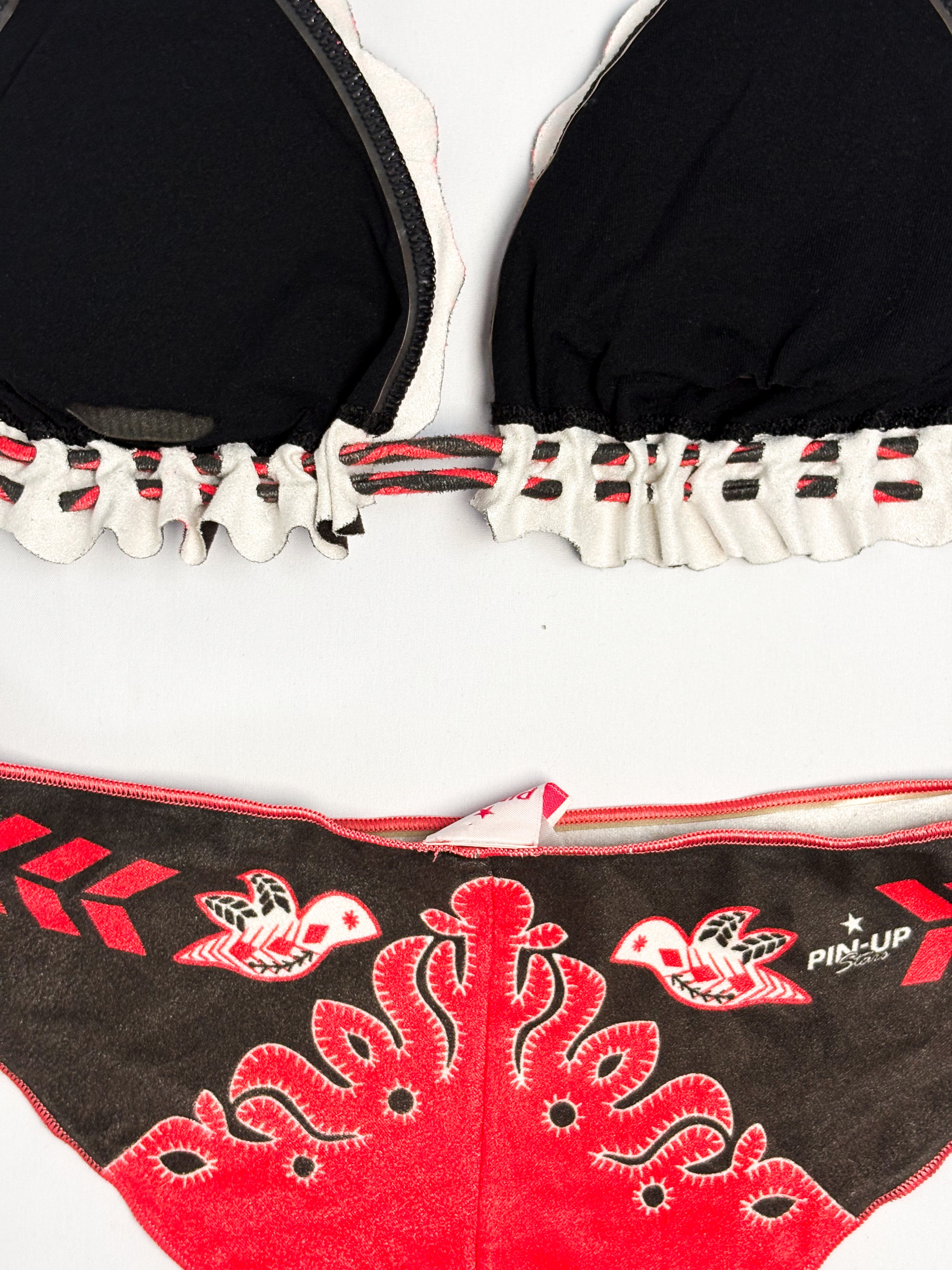 Pin-Up Stars 2000s Red Boho Western Triangle Bikini - S