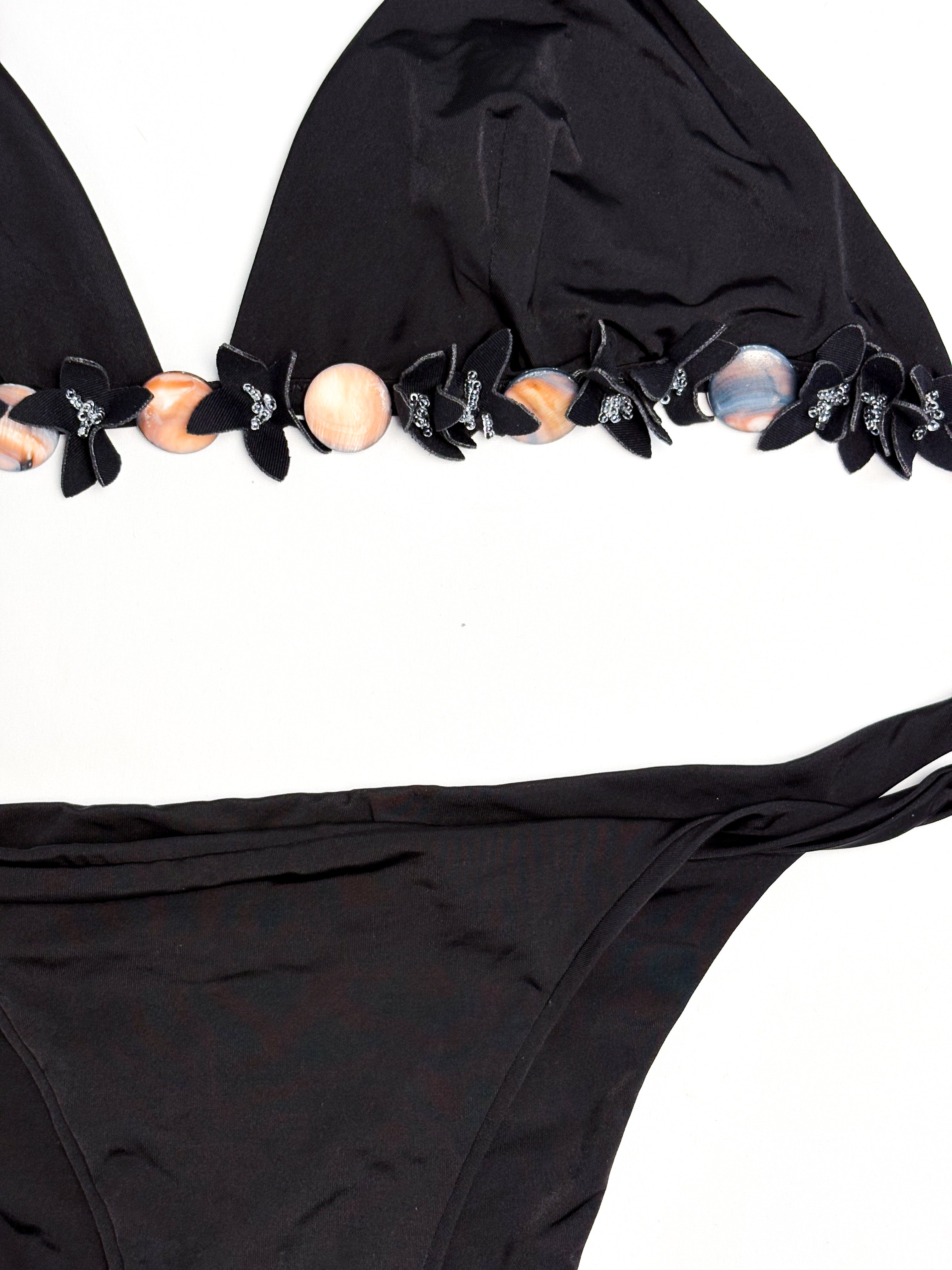 Pin-Up Stars 2000s Black Shell and Flower Trim Triangle Bikini Set - M/L