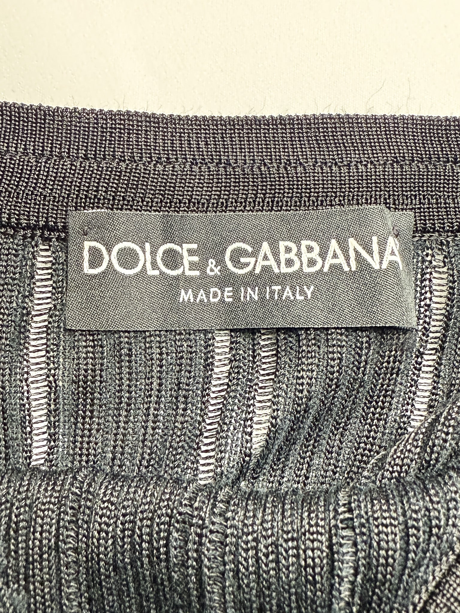 Dolce & Gabbana 2000s Black Ribbed Knit DG Bow Tank - M/L