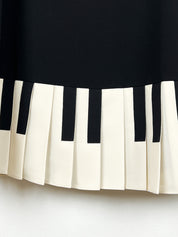 Moschino Cheap and Chic 2000s Black Piano Key Pleated Hem Shift Dress - IT 42