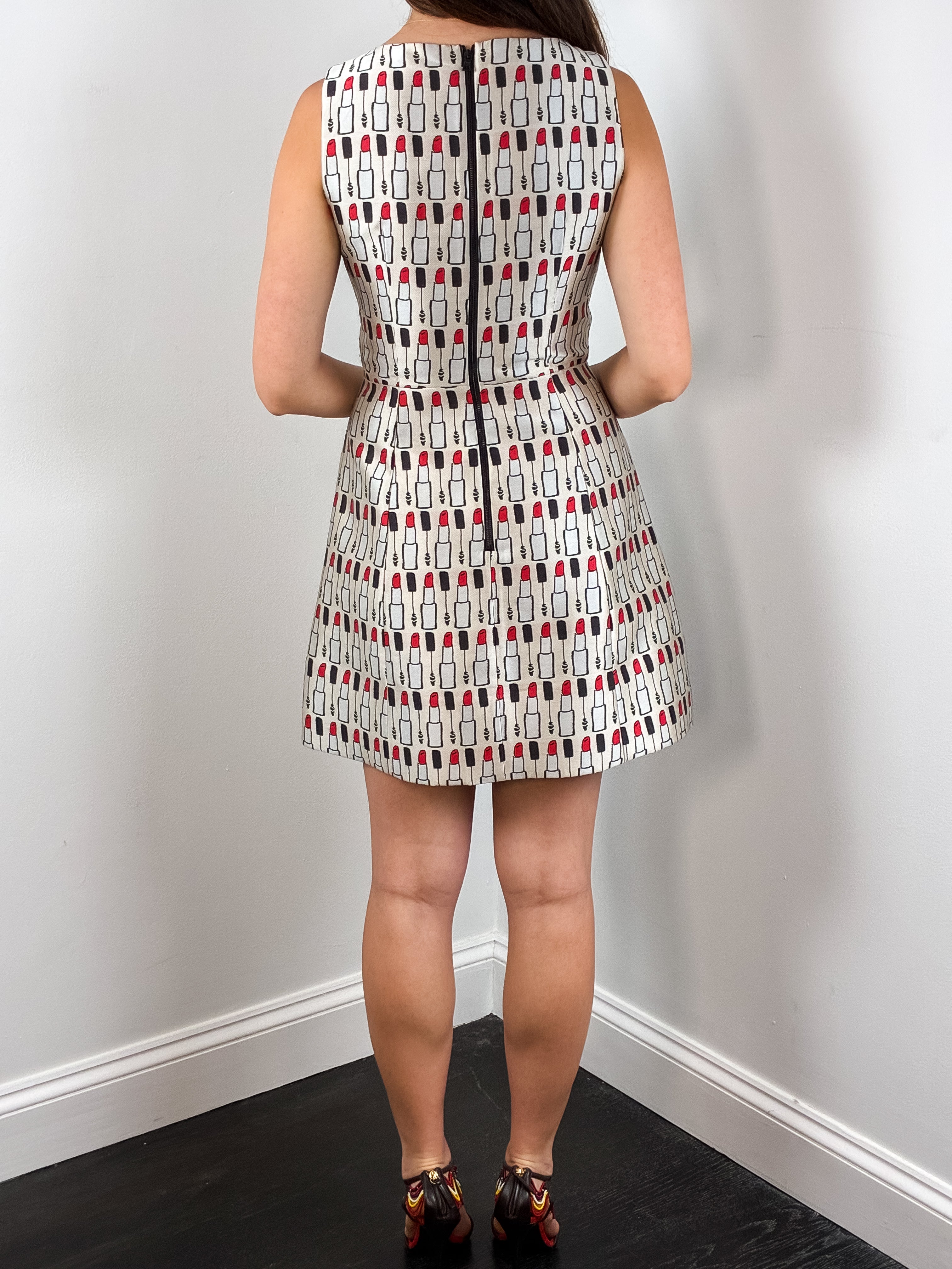 alice + olivia NWT Lipstick Print Jacquard Shift Dress - S