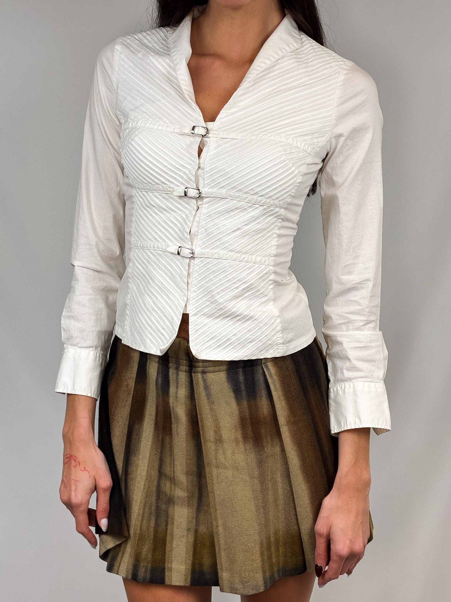 Naracamicie 2000s Cream Pintuck Clasp-Front Fitted Blouse - S