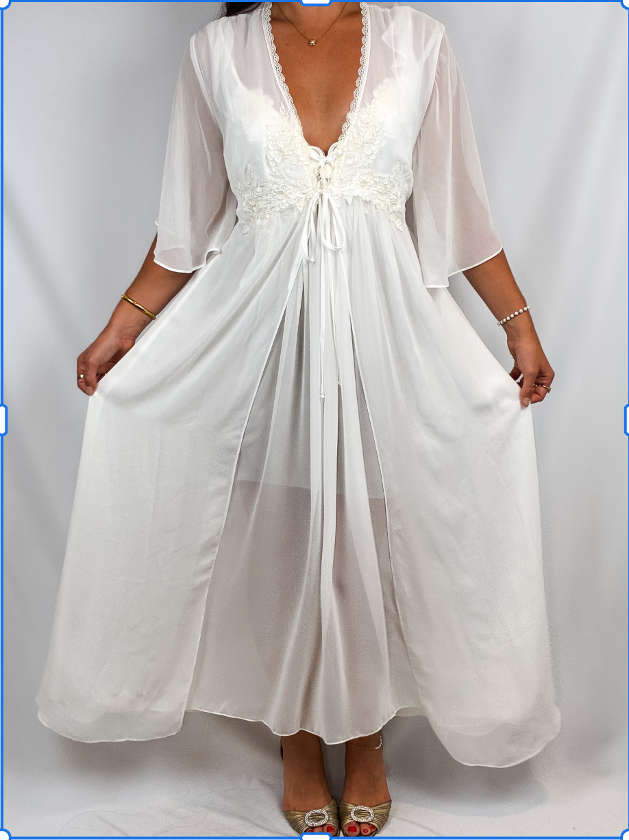 In Bloom by Jonquil Ivory Floral Embroidered Chiffon Robe and Slip Set - M